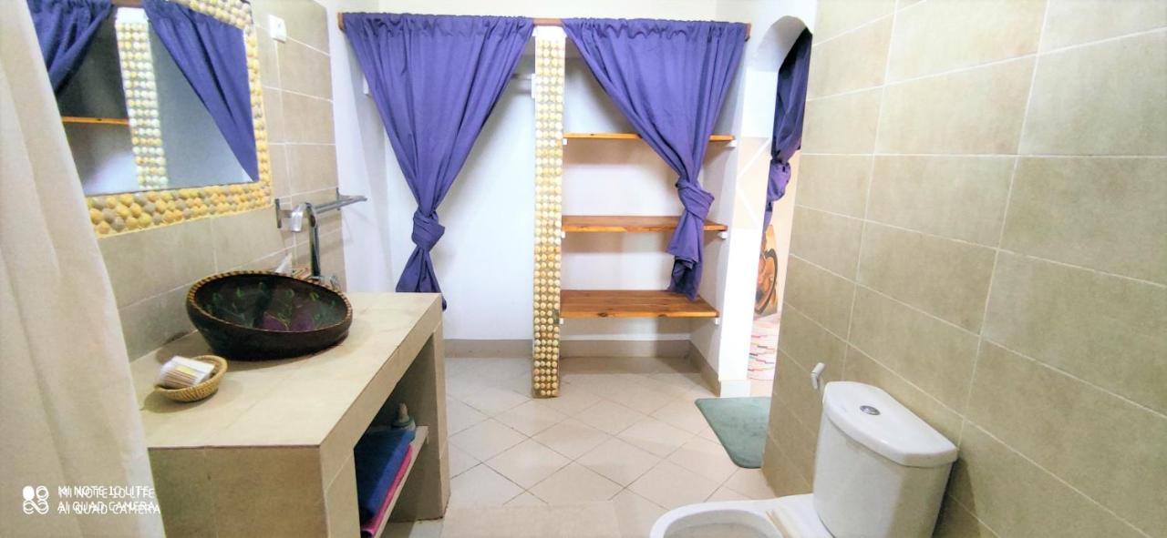 Zion - Lily'S Paradise Toubab Dialo Extérieur photo
